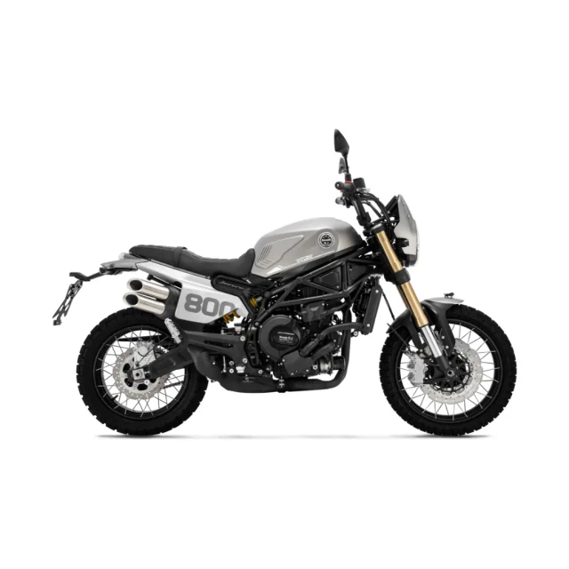 Benelli Leoncino 800 scrambler 754cc
